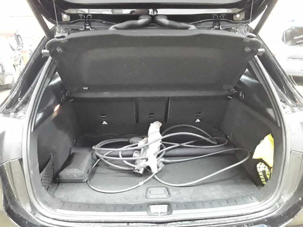 Mercedes-Benz EQA 250+ Progressive 15