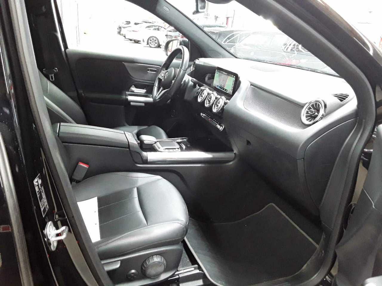Mercedes-Benz EQA 250+ Progressive 8