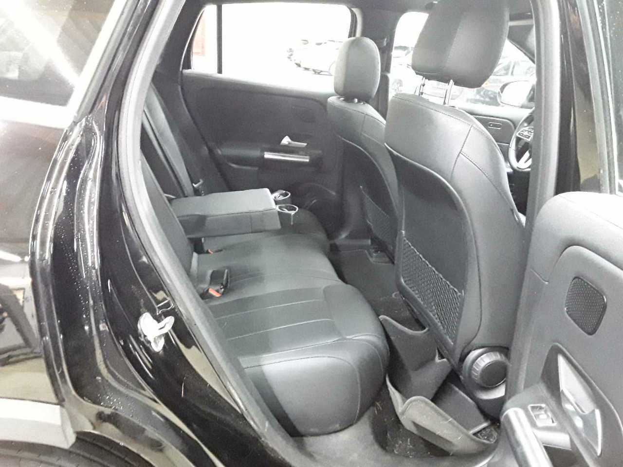 Mercedes-Benz EQA 250+ Progressive 14