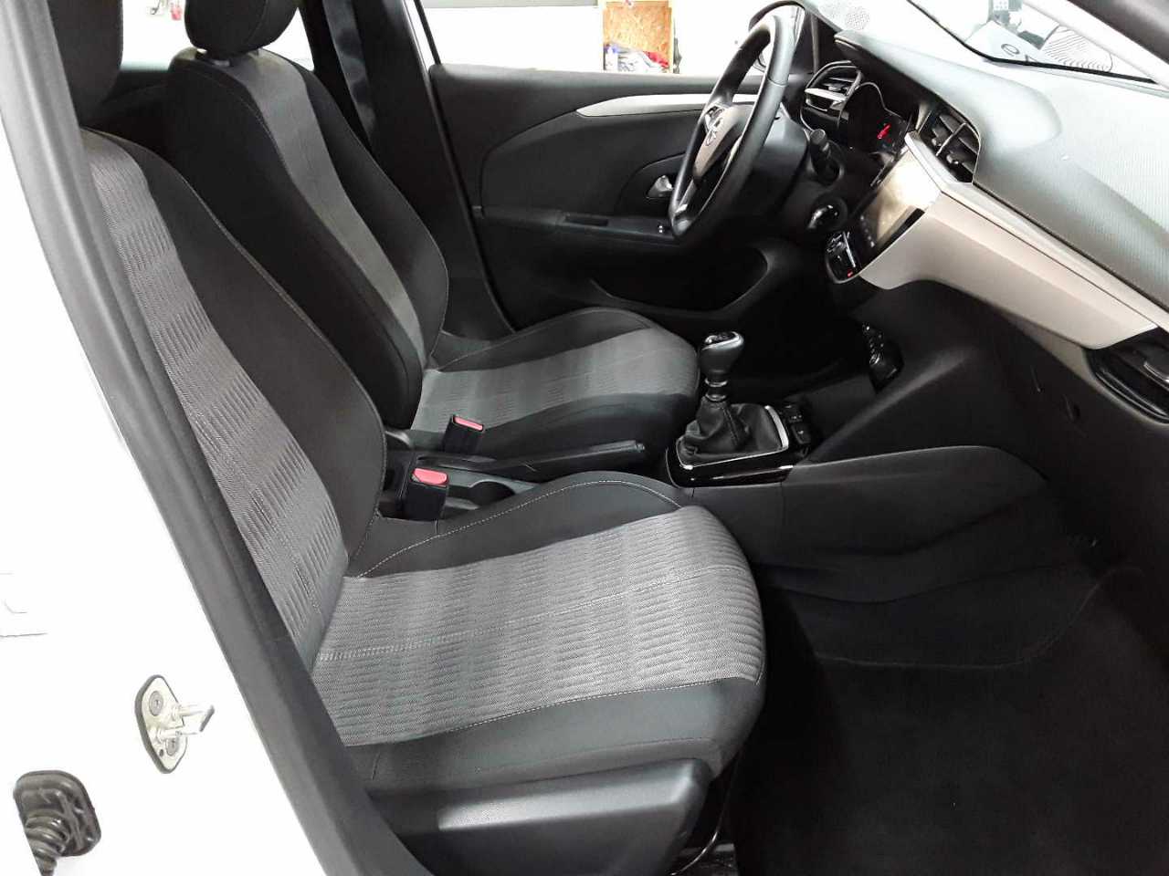 Opel Corsa 1.2 Direct Injection Turbo Start/Stop Edition 8