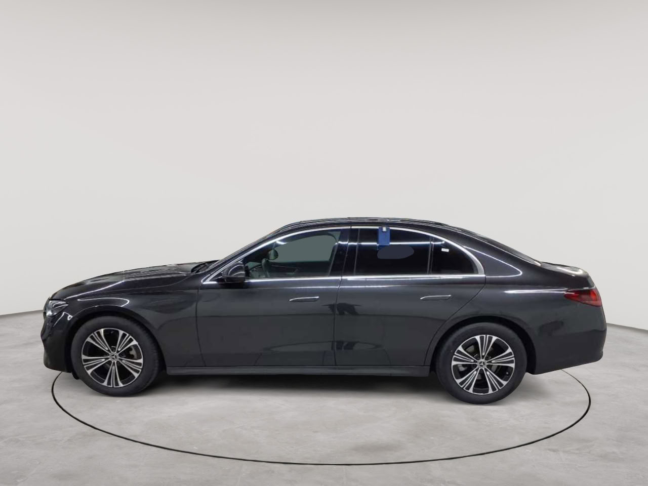 Mercedes-Benz E 220 d 9G-TRONIC Edition AVANTGARDE 6