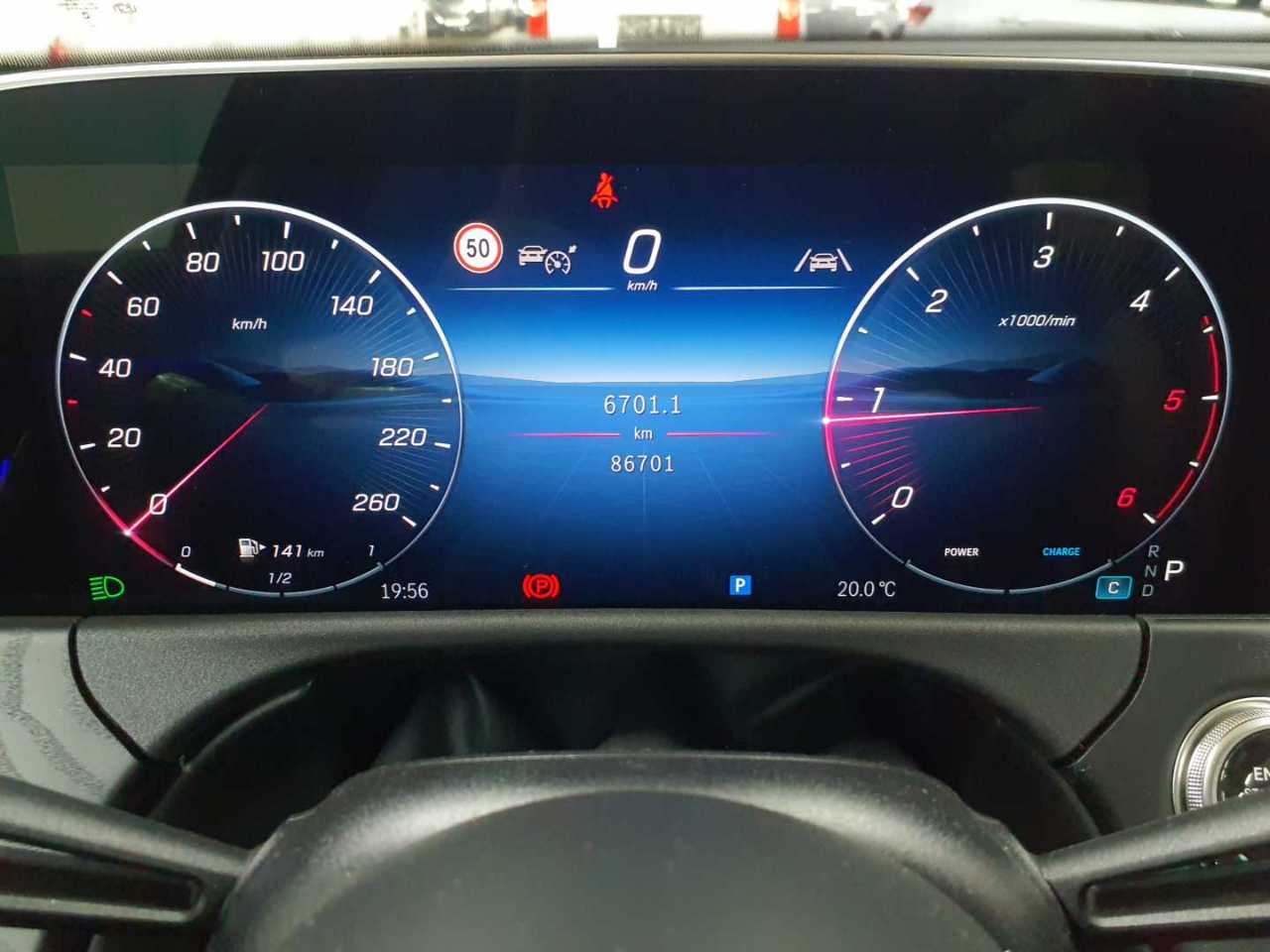 Mercedes-Benz E 220 d 9G-TRONIC Edition AVANTGARDE 11