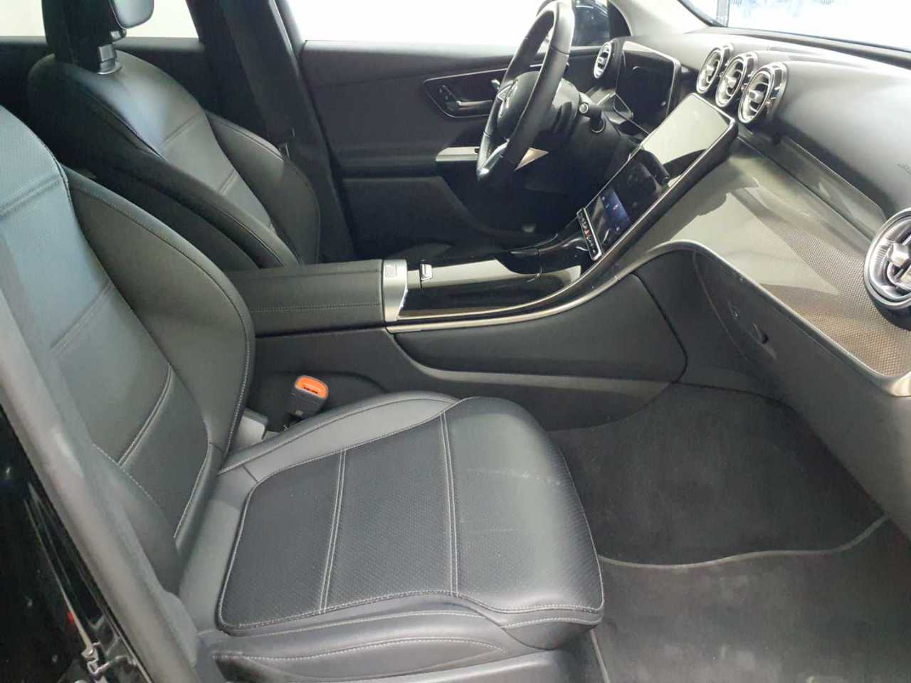 Mercedes-Benz GLC 300 de 4Matic 9G-TRONIC Edition Avantgarde 8