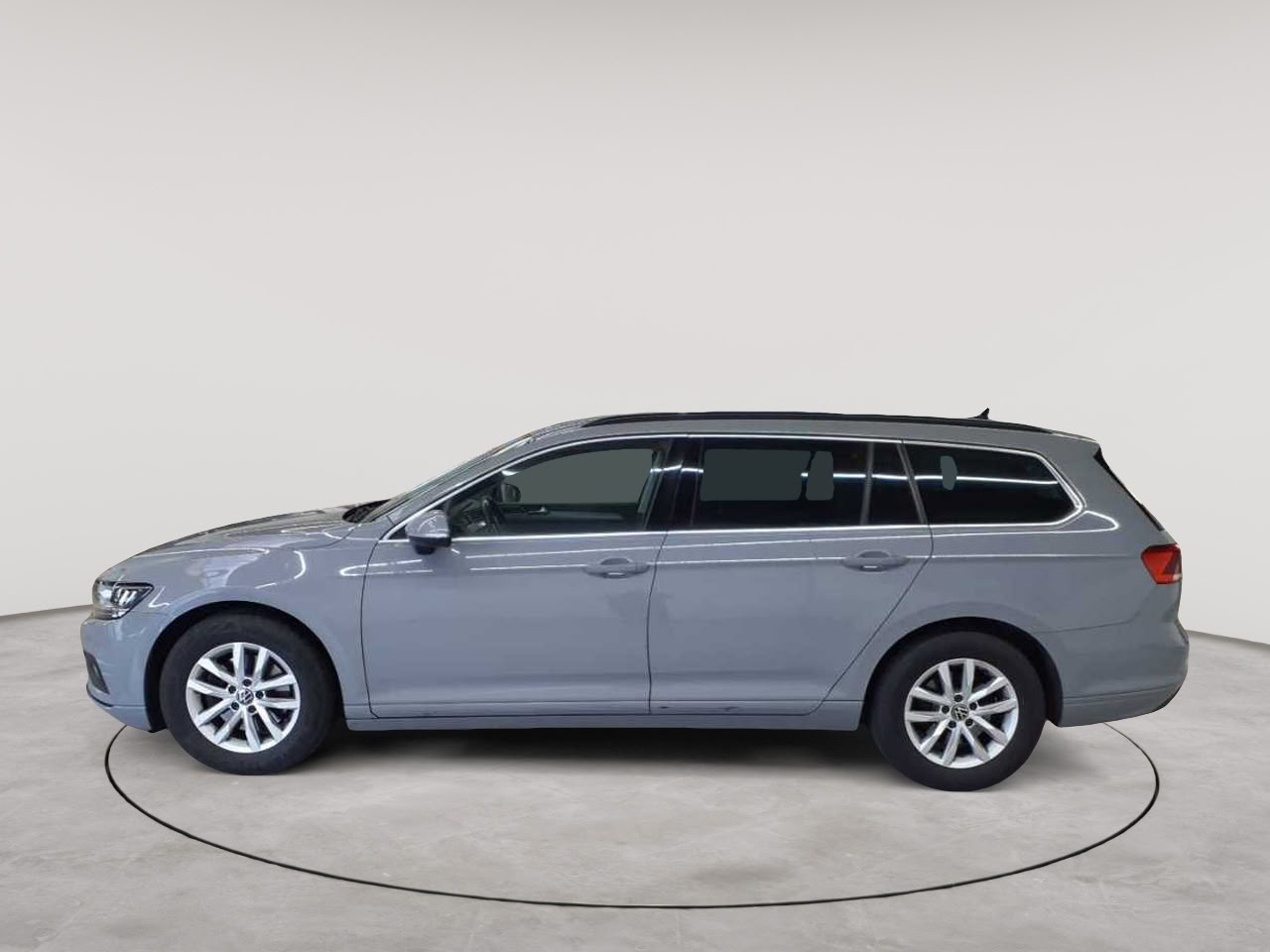 Vw Passat Variant 2.0 TDI SCR DSG Business 6