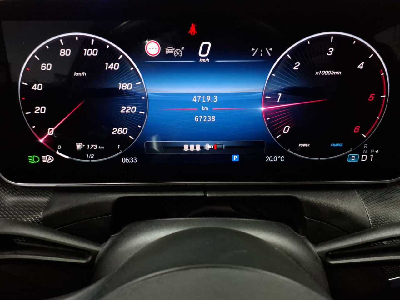 Mercedes-Benz C 220 d 4Matic T 9G-TRONIC AMG Line 11