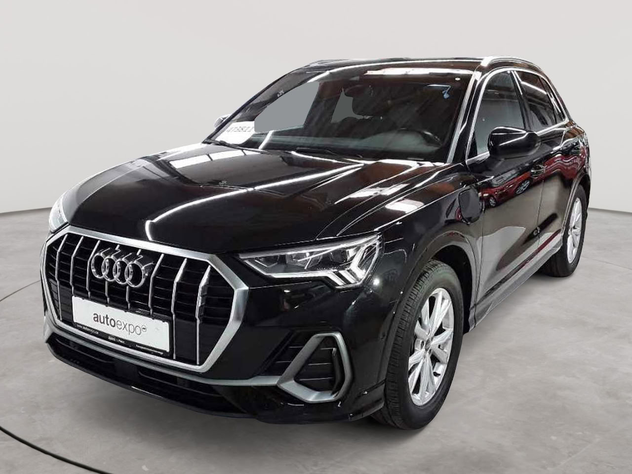 Audi Q3 45 TFSIe S tronic S line 2