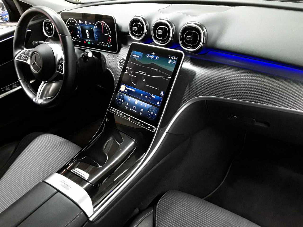 Mercedes-Benz C 300 e 9G-TRONIC Avantgarde 9