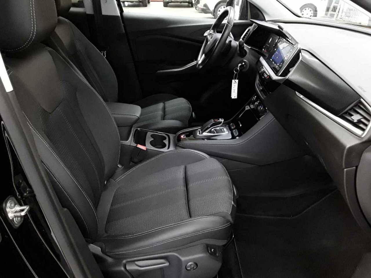 Opel Grandland 1.5 D Automatik GS Line 8