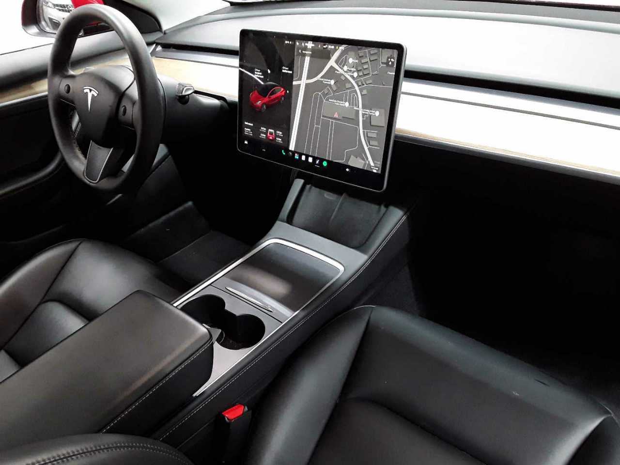 Tesla Model 3 Langstreckenbatt. Allradantrieb Dual Motor 9