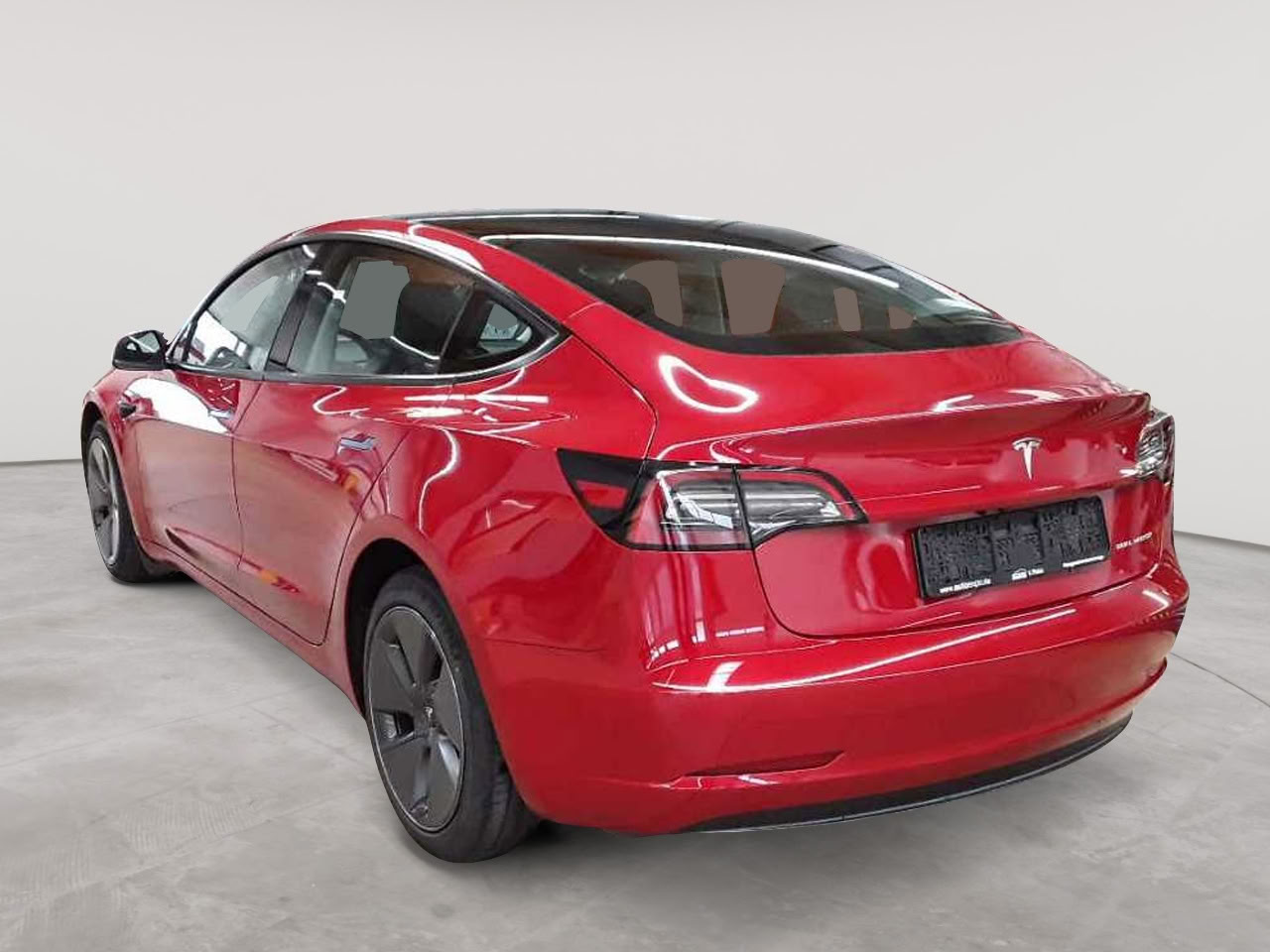Tesla Model 3 Langstreckenbatt. Allradantrieb Dual Motor 5