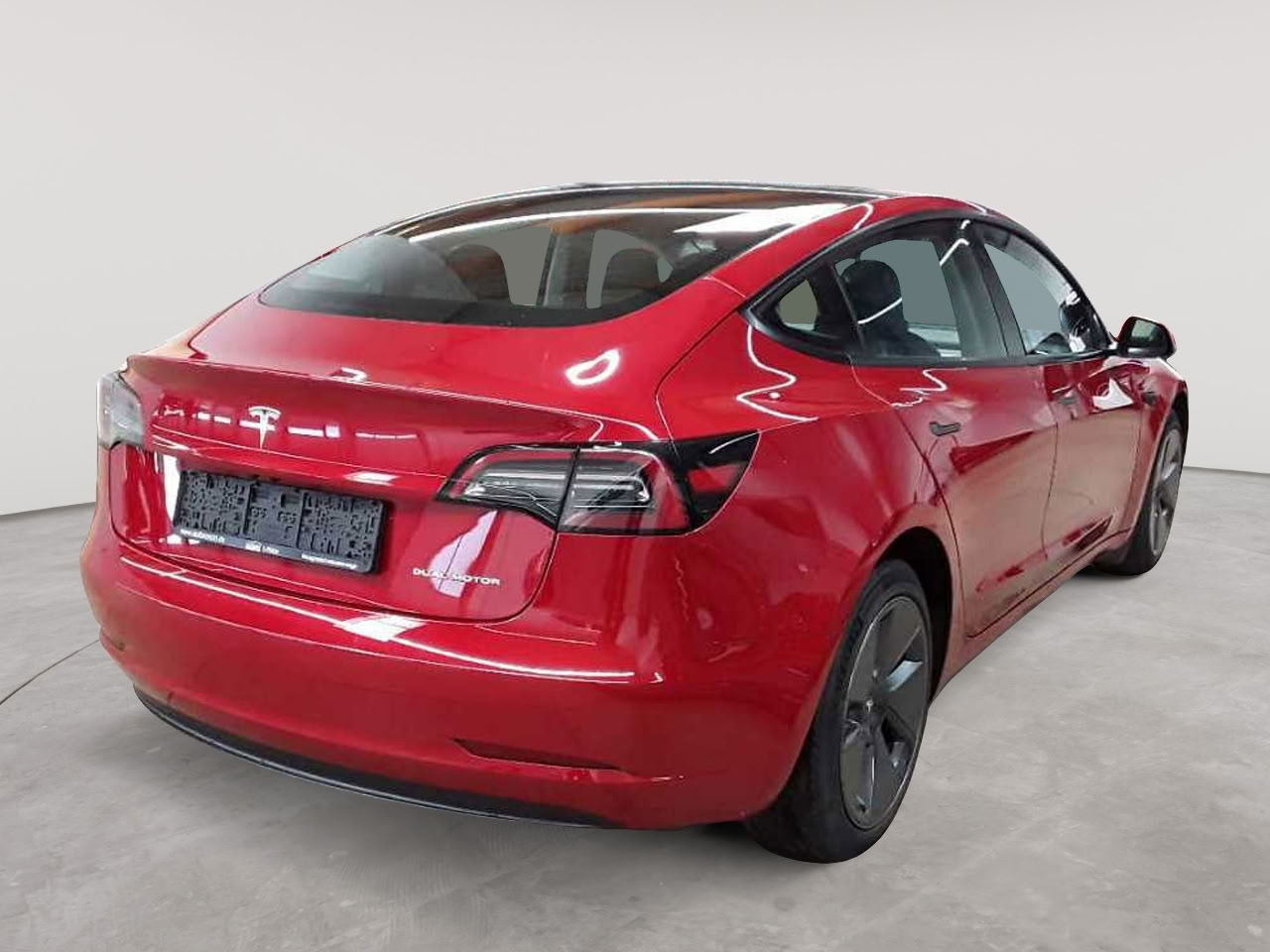Tesla Model 3 Langstreckenbatt. Allradantrieb Dual Motor 4