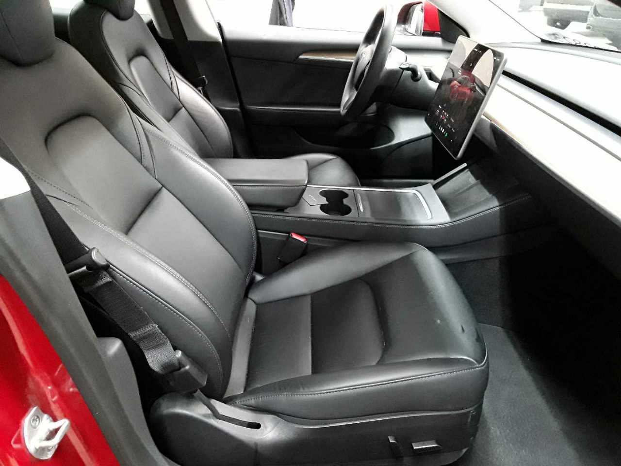 Tesla Model 3 Langstreckenbatt. Allradantrieb Dual Motor 8