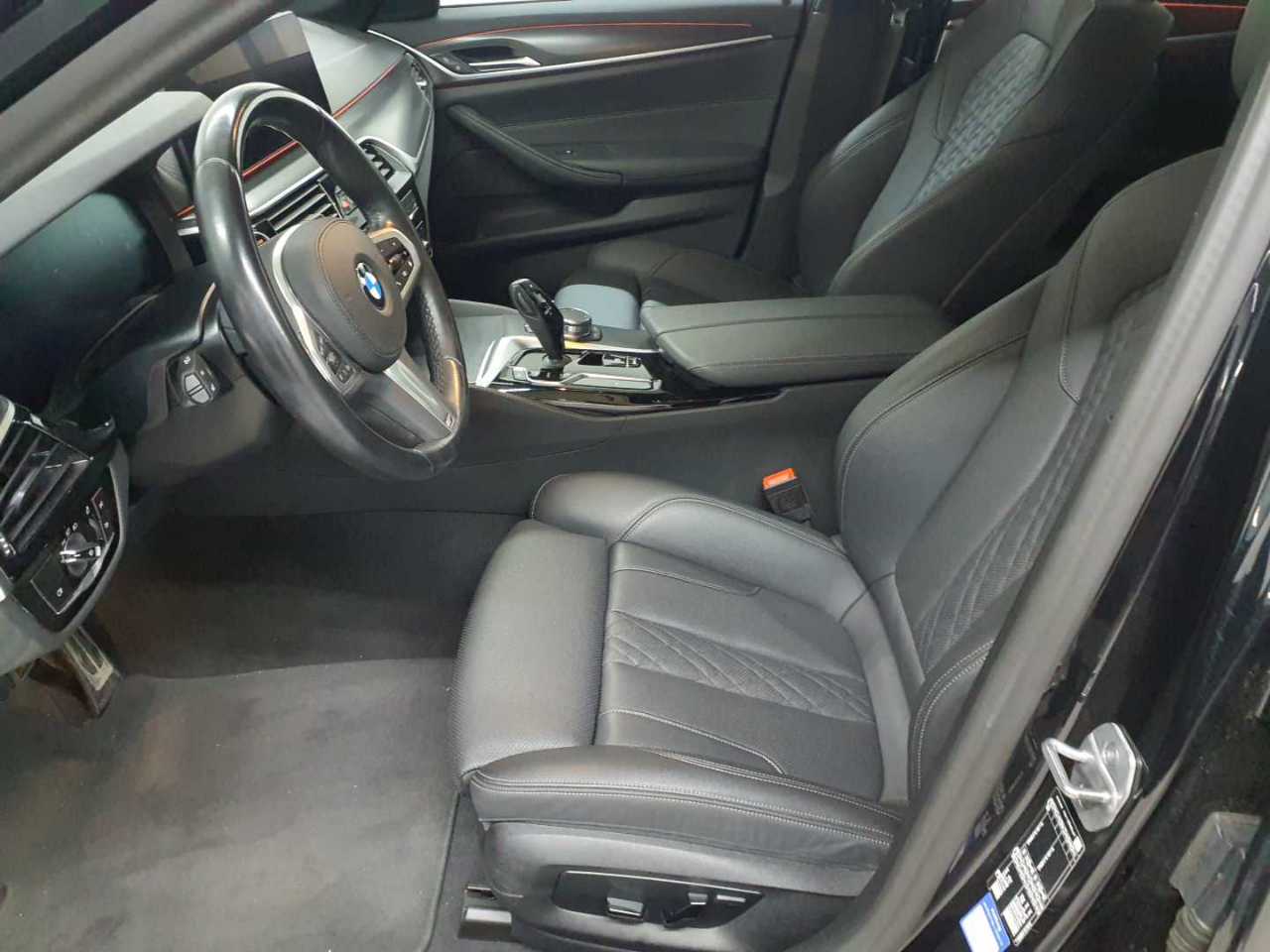 BMW 520i Touring Aut. 8