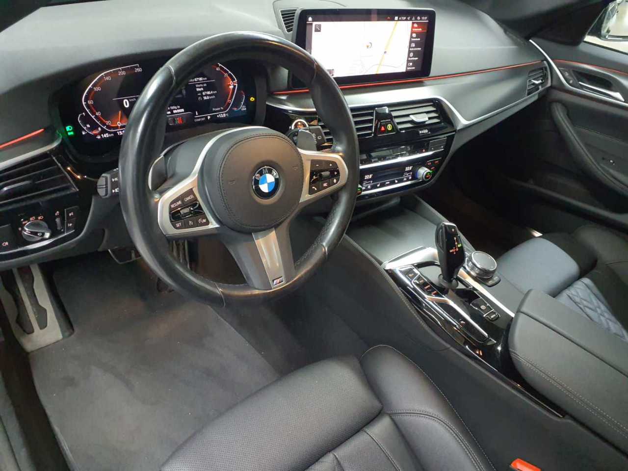 BMW 520i Touring Aut. 9