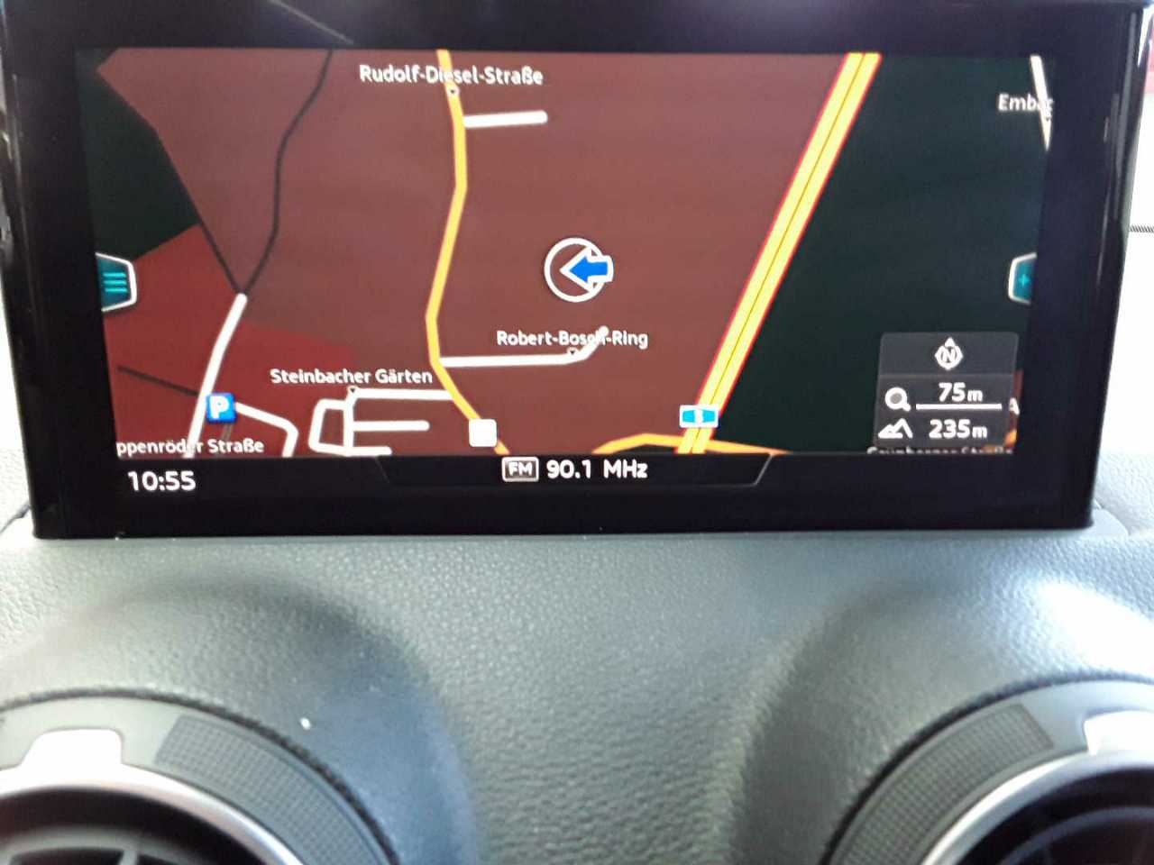 Audi Q2 30 TDI S tronic 12