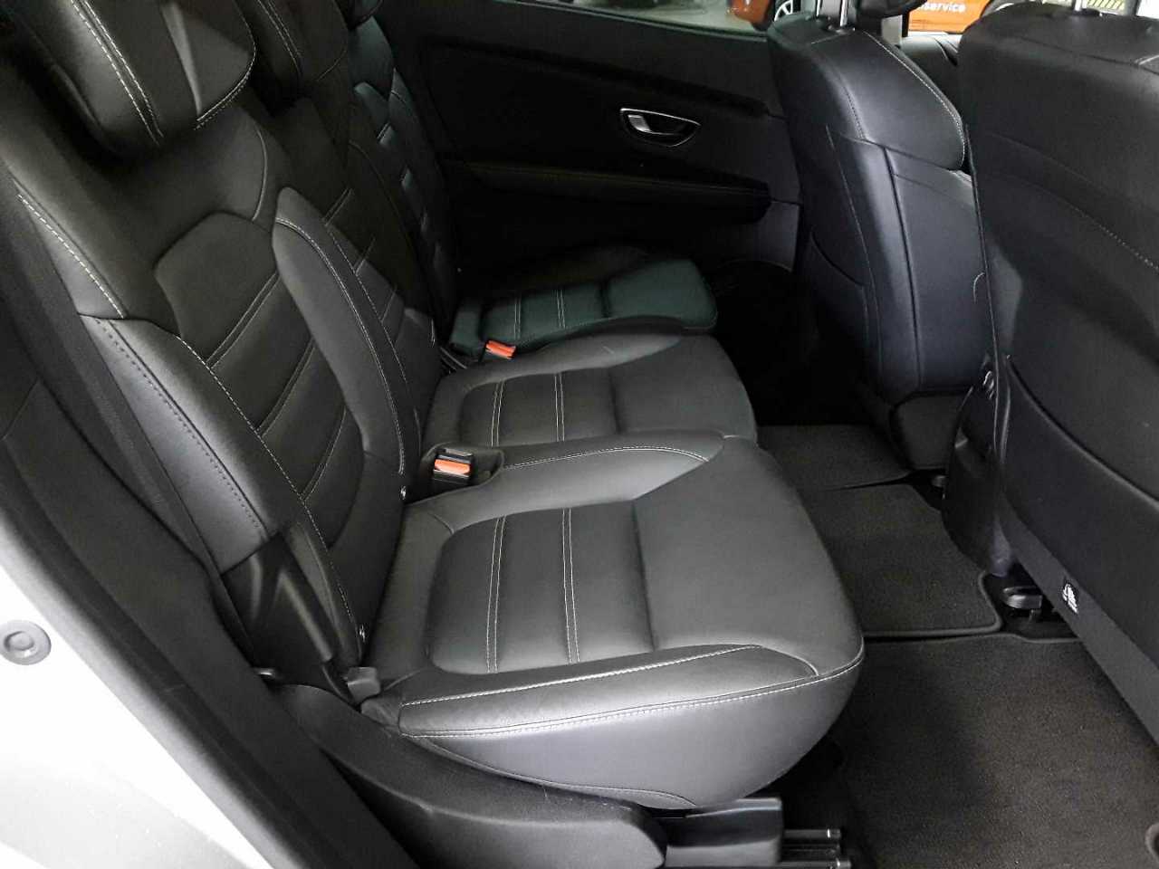 Renault Grand Scenic TCe 140 GPF EDC TECHNO 14