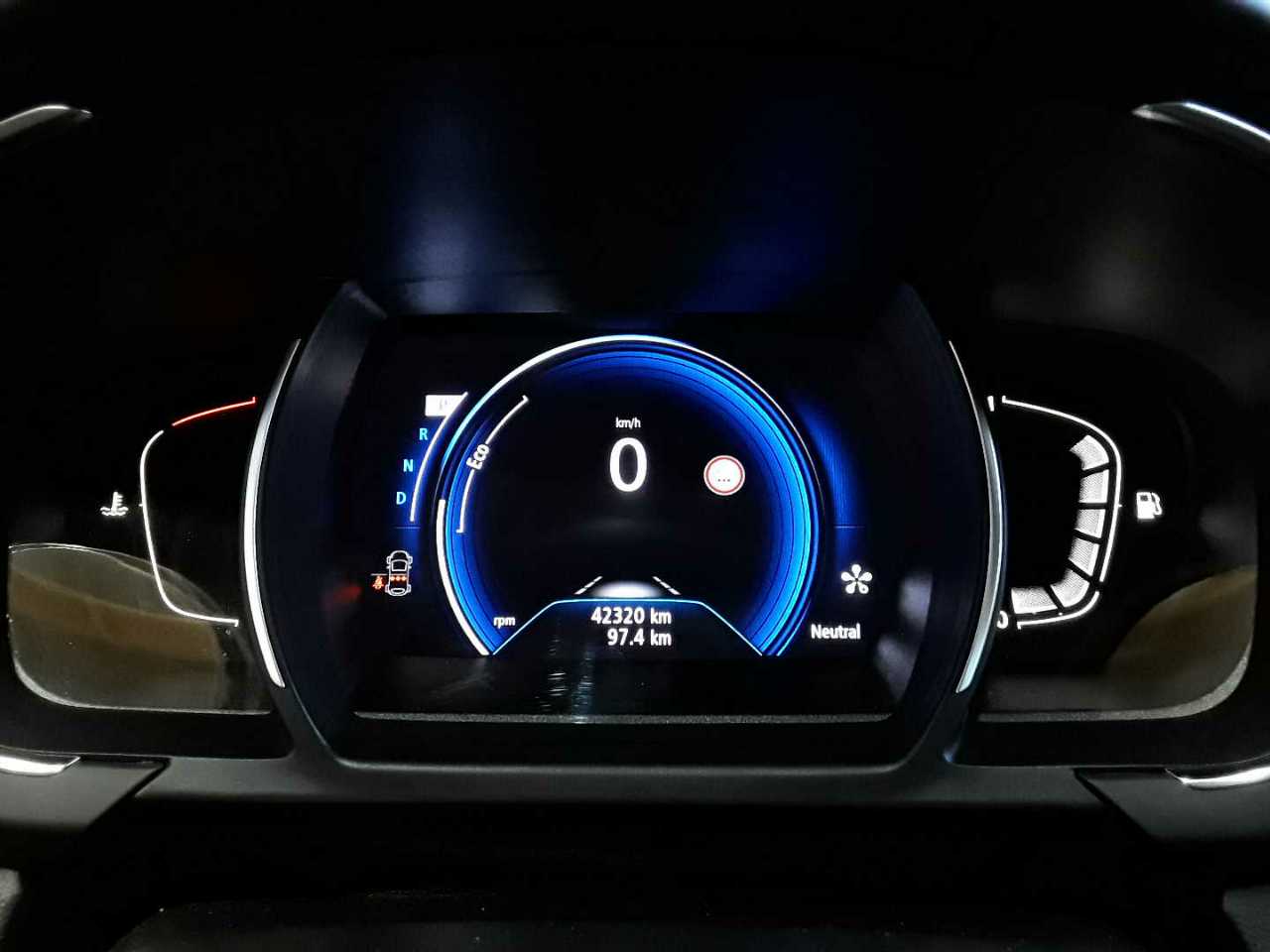 Renault Grand Scenic TCe 140 GPF EDC TECHNO 11