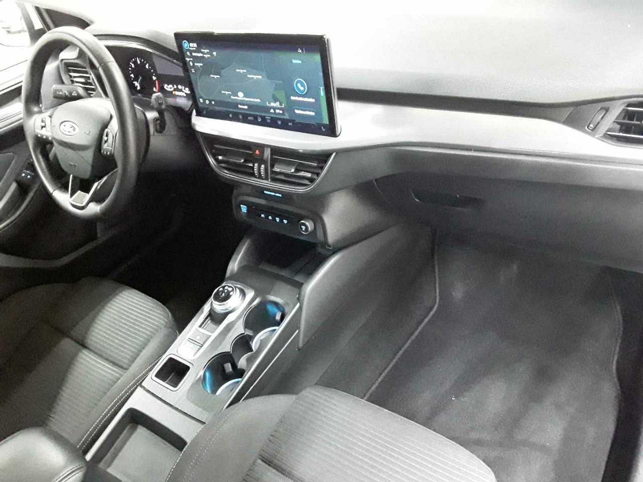 Ford Focus Turnier 1.5 EcoBlue Start-Stopp-System Aut. TITANIUM 9