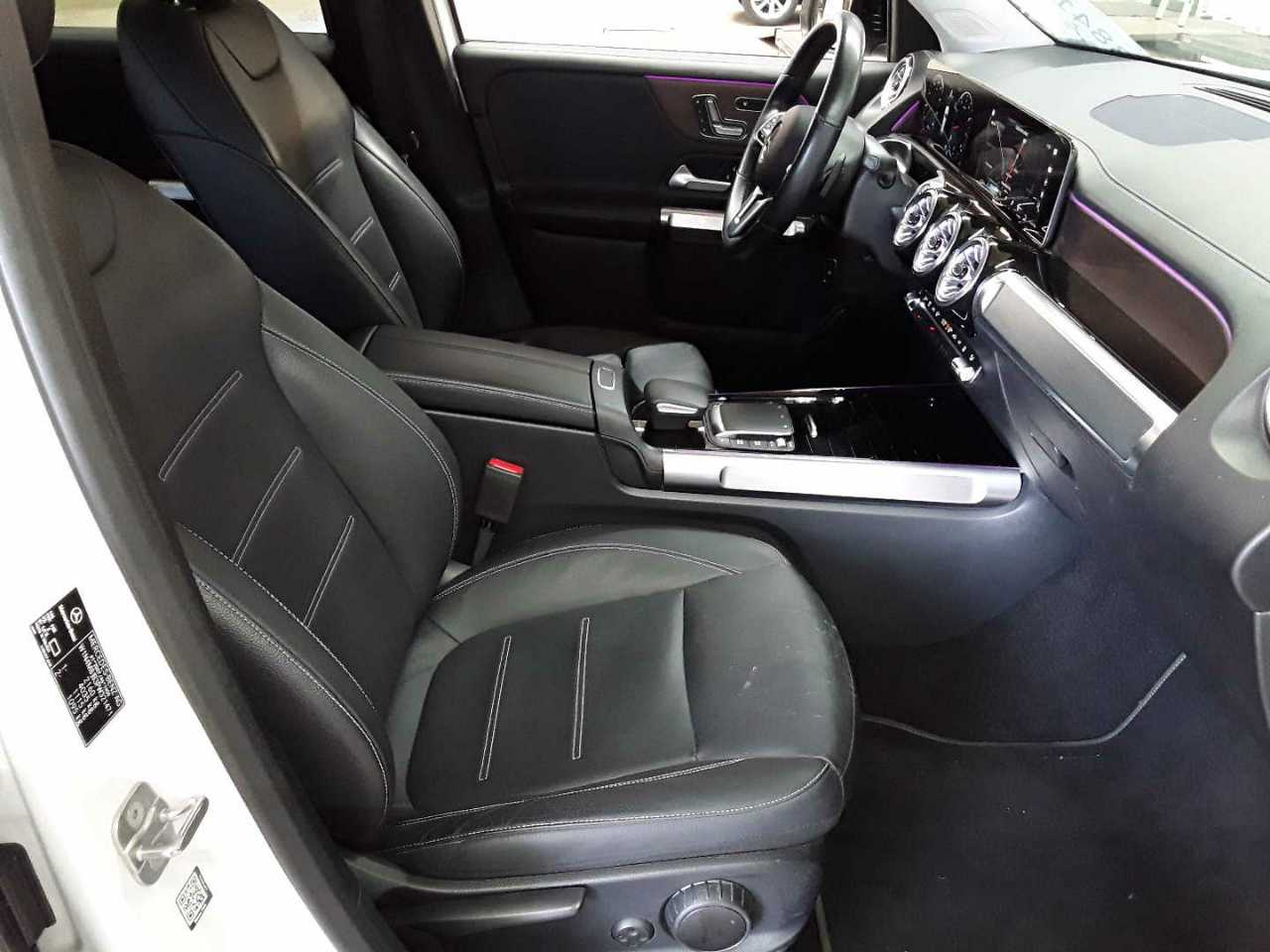 Mercedes-Benz GLB 200 4Matic 8G-DCT Progressive 8