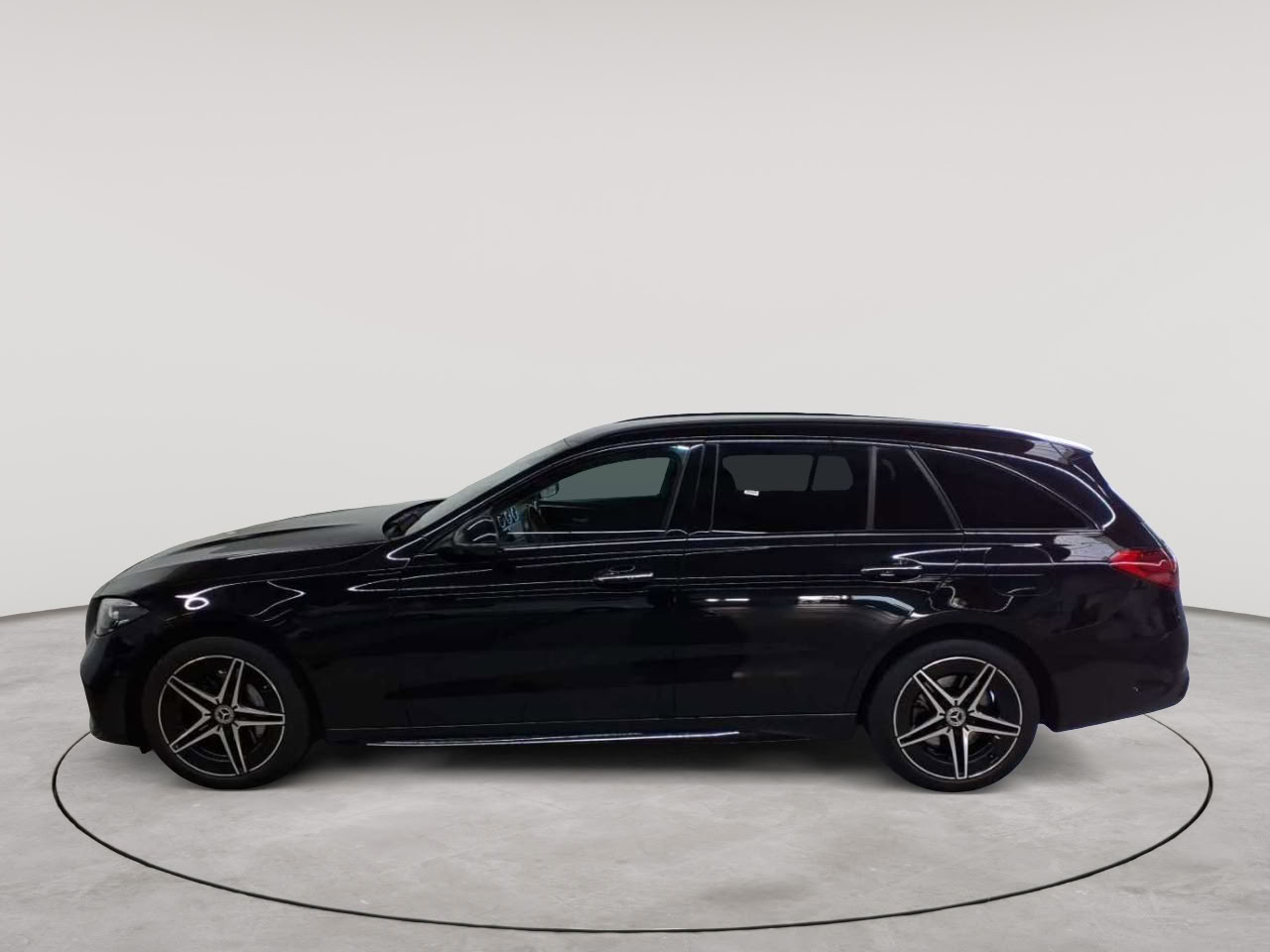 Mercedes-Benz C 300 e T 9G-TRONIC AMG Line 6