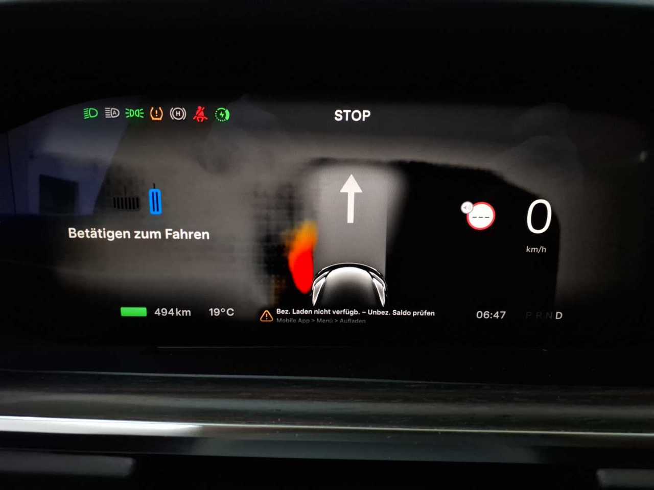 Tesla Model X 11