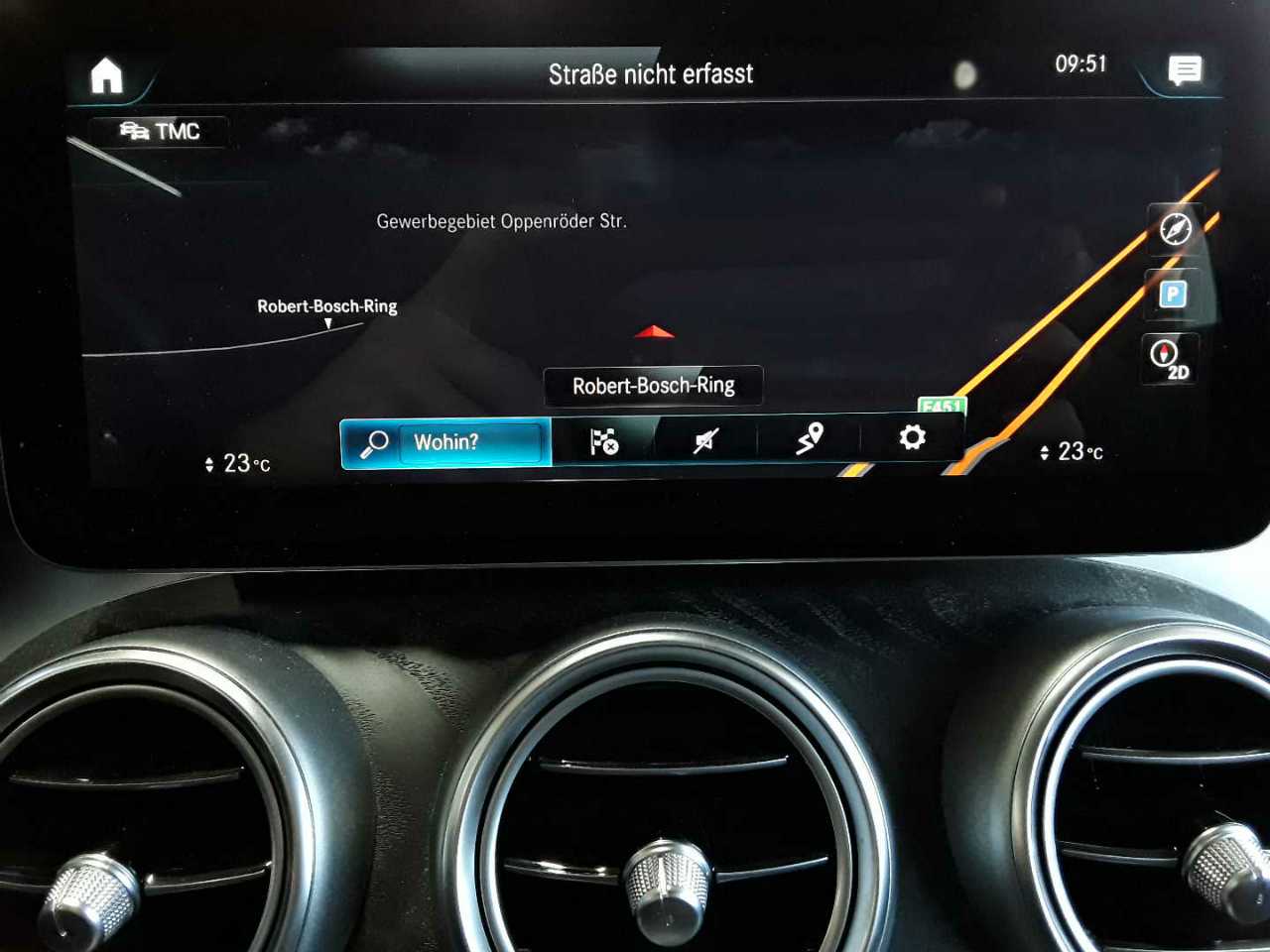 Mercedes-Benz GLC 300 e 4Matic 9G-TRONIC AMG Line 12