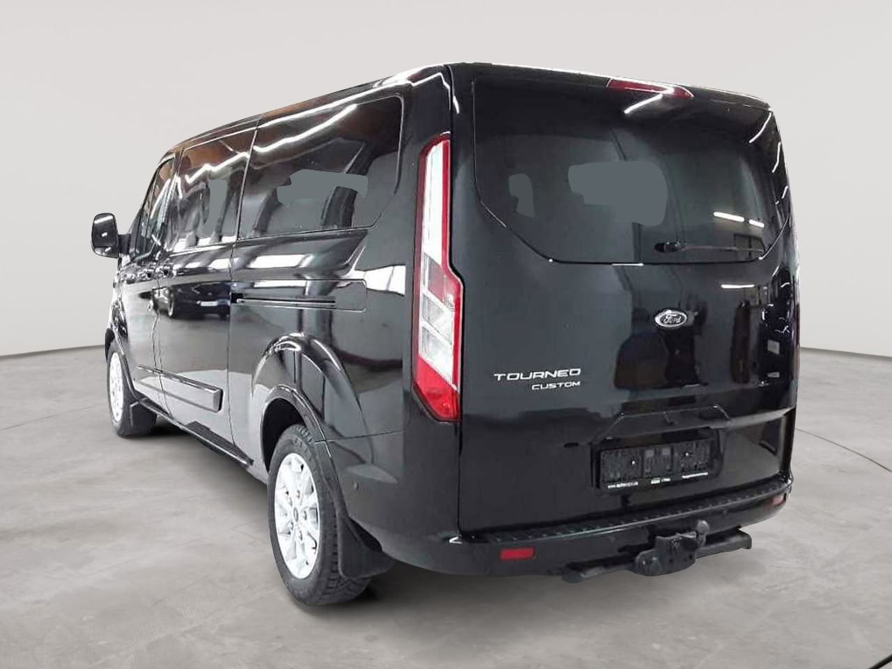 Ford Tourneo Custom 320 L2H1 VA Autm. Titanium 5