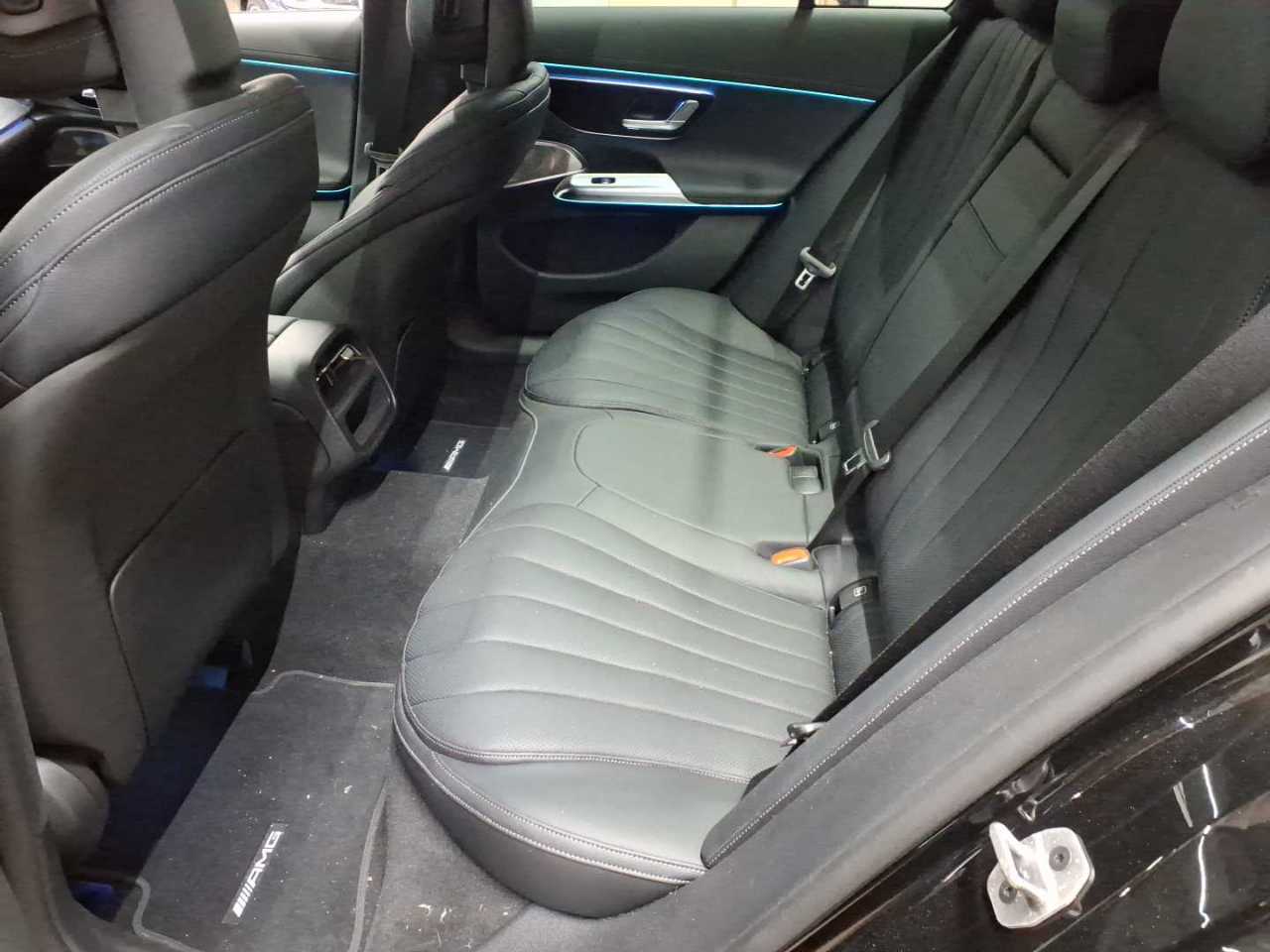 Mercedes-Benz E 450 d T 4Matic 9G-TRONIC 13