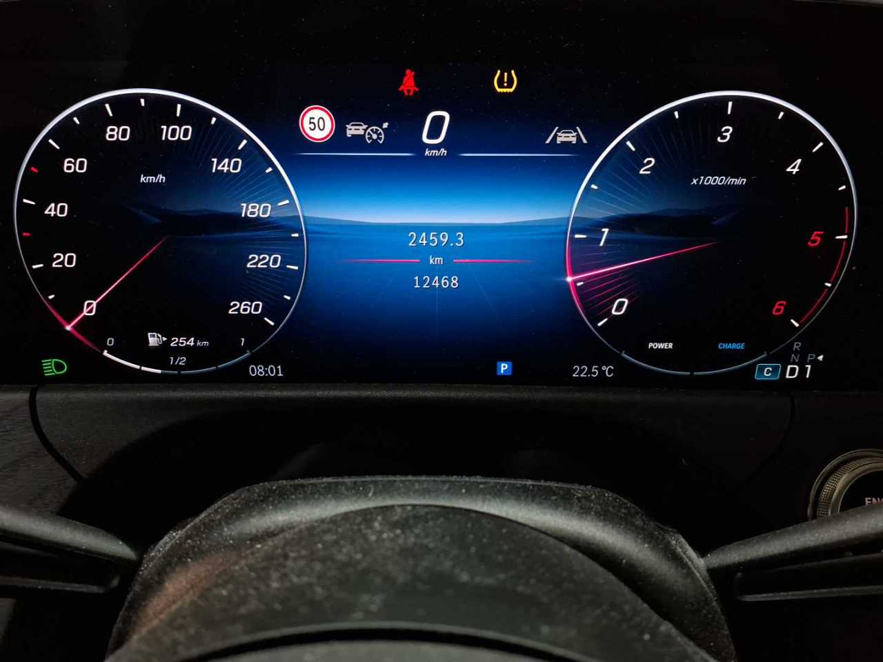 Mercedes-Benz E 450 d T 4Matic 9G-TRONIC 11