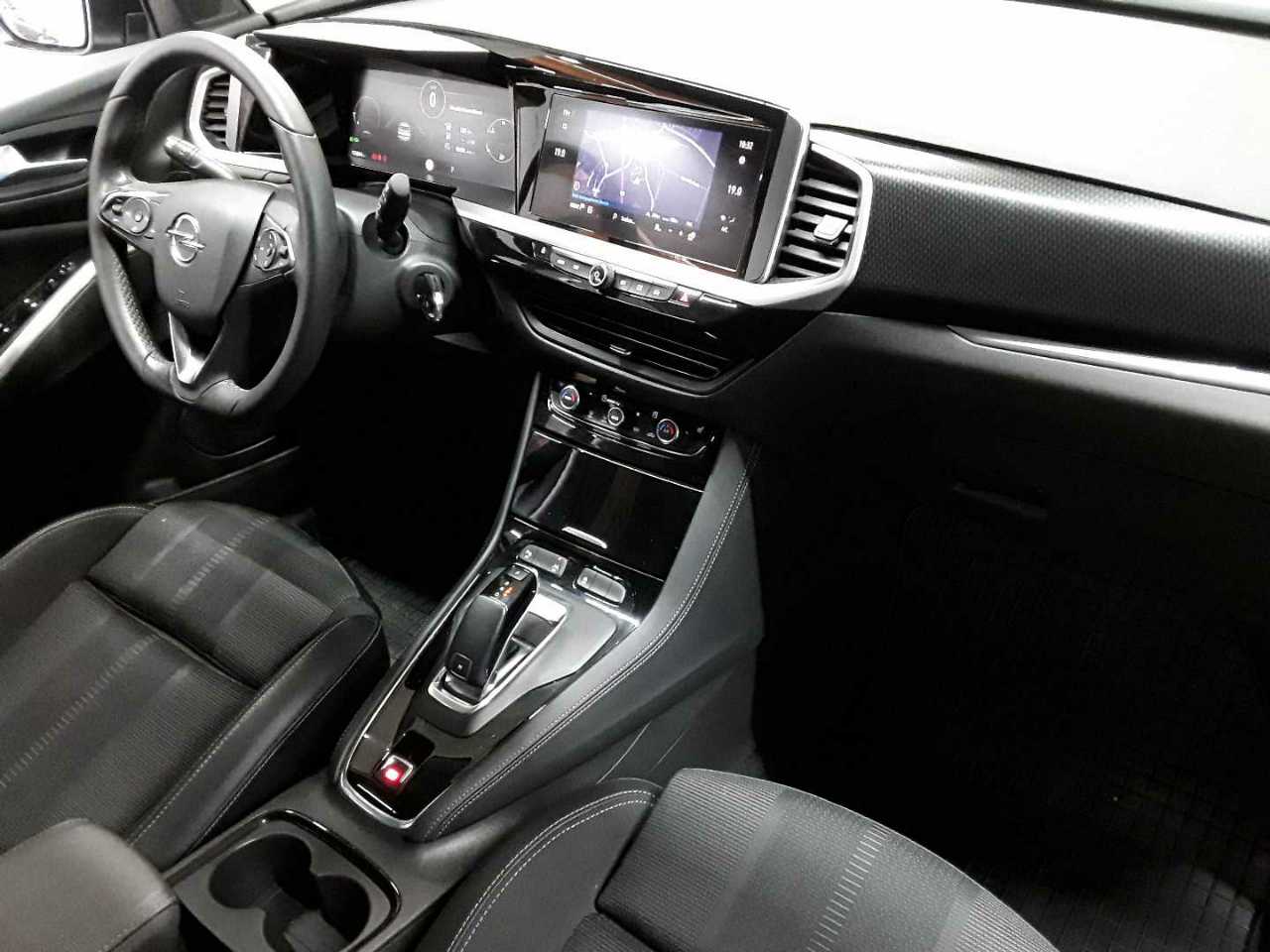 Opel Grandland 1.5 D Automatik GS 9