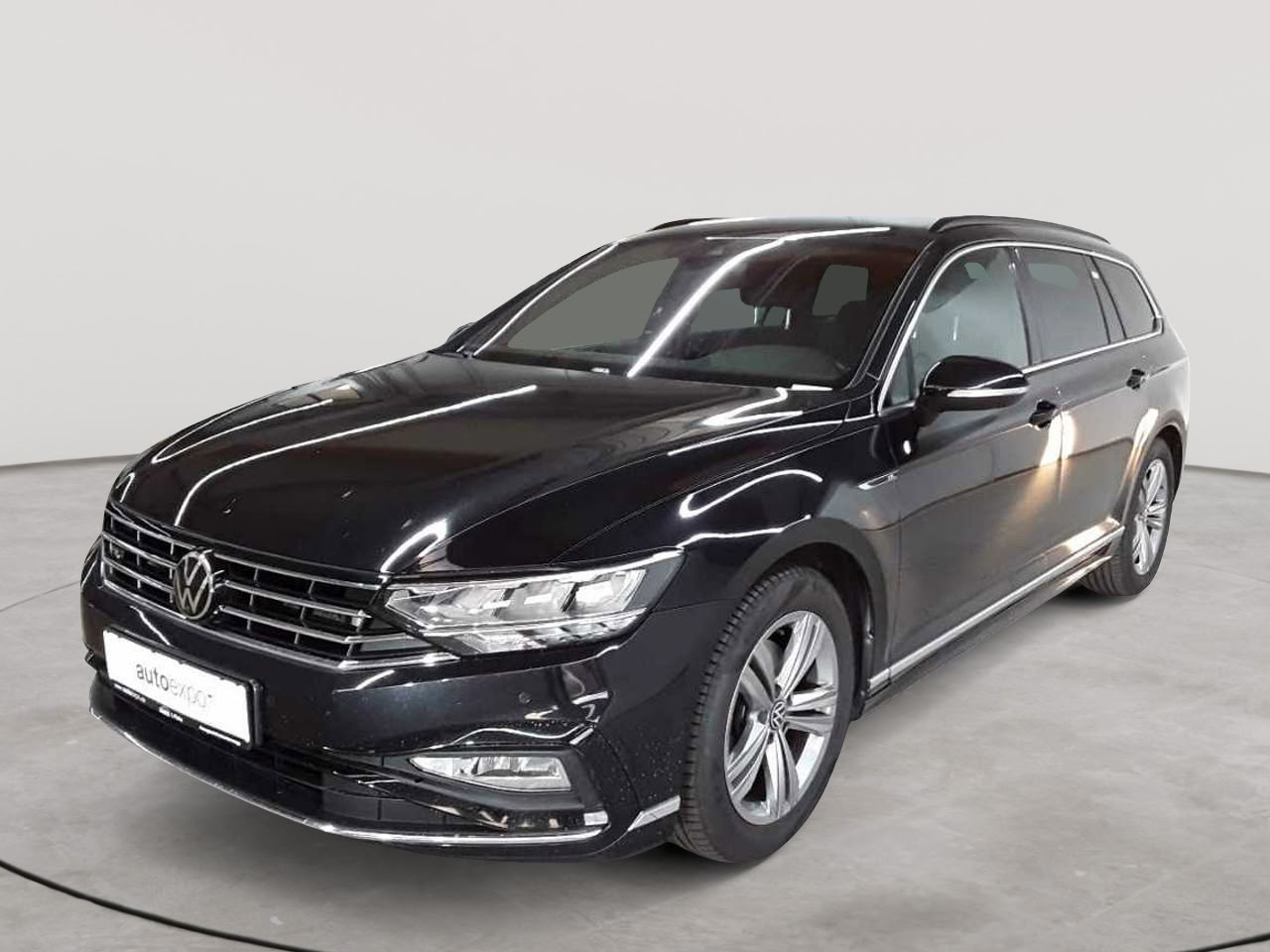 Volkswagen Passat Variant 2.0 TDI SCR DSG Business 2