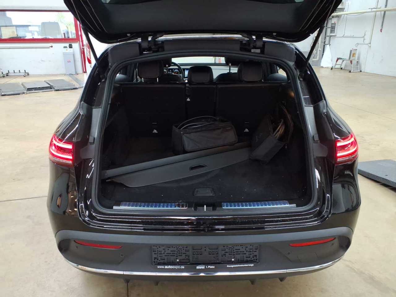 Mercedes-Benz EQC 400 4Matic AMG Line 15