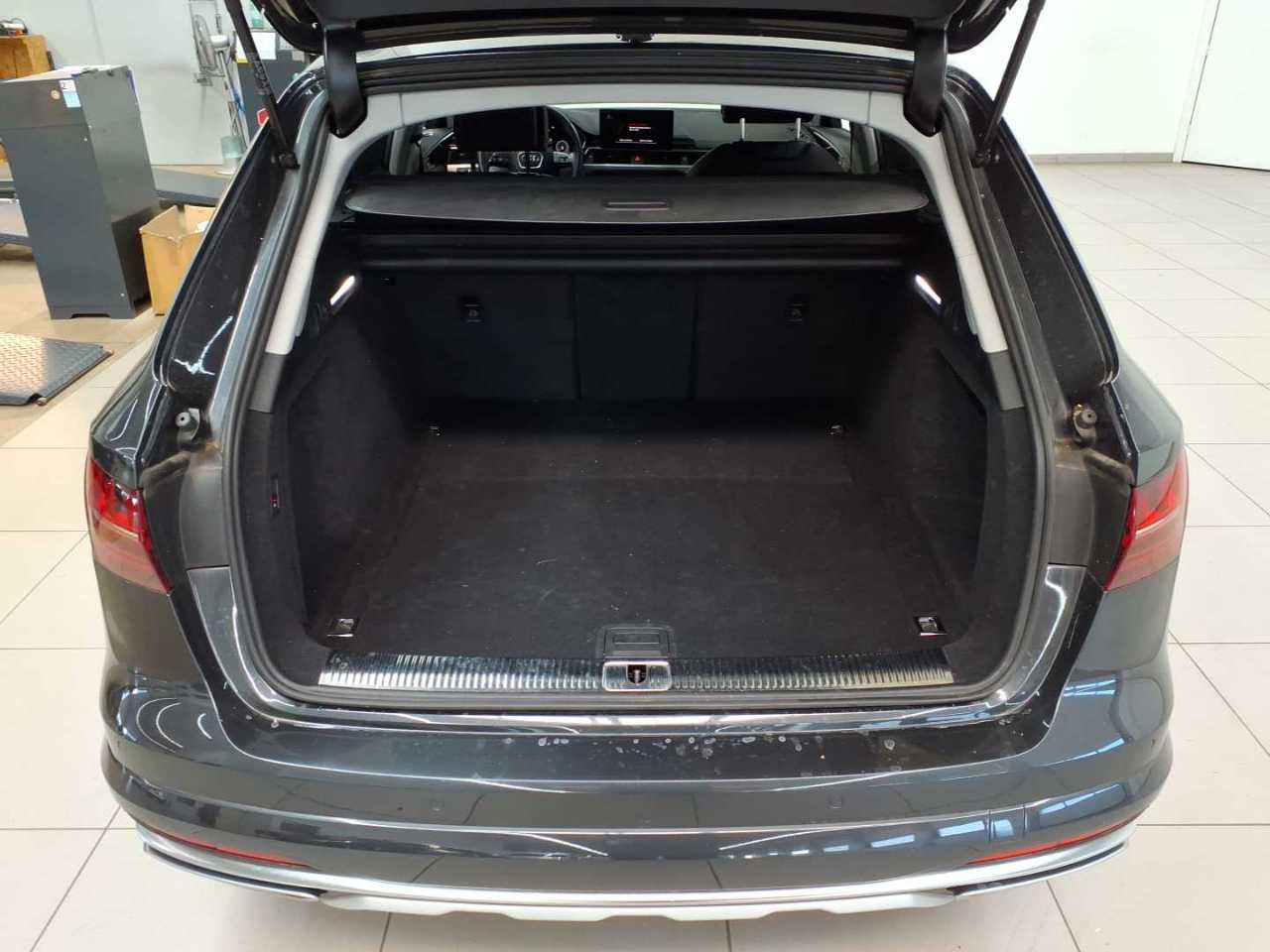 Audi A4 allroad quattro 45 TFSI S tronic 15