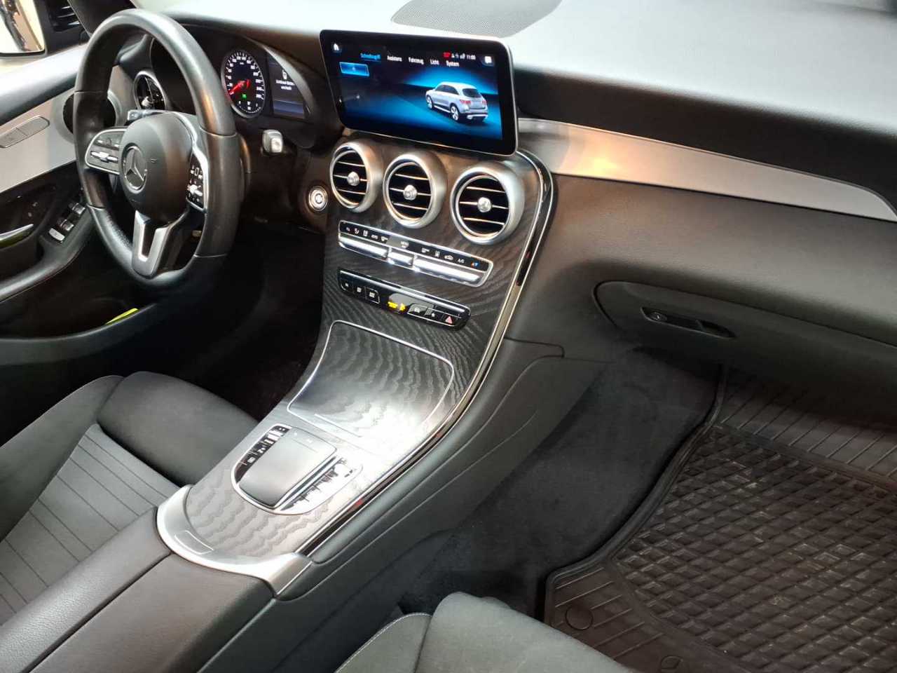 Mercedes-Benz GLC 300 de 4Matic 9G-TRONIC 9