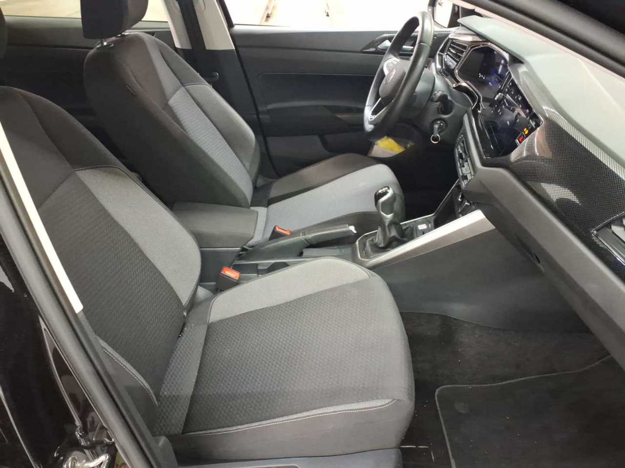 Volkswagen Polo 1.0 Life 8