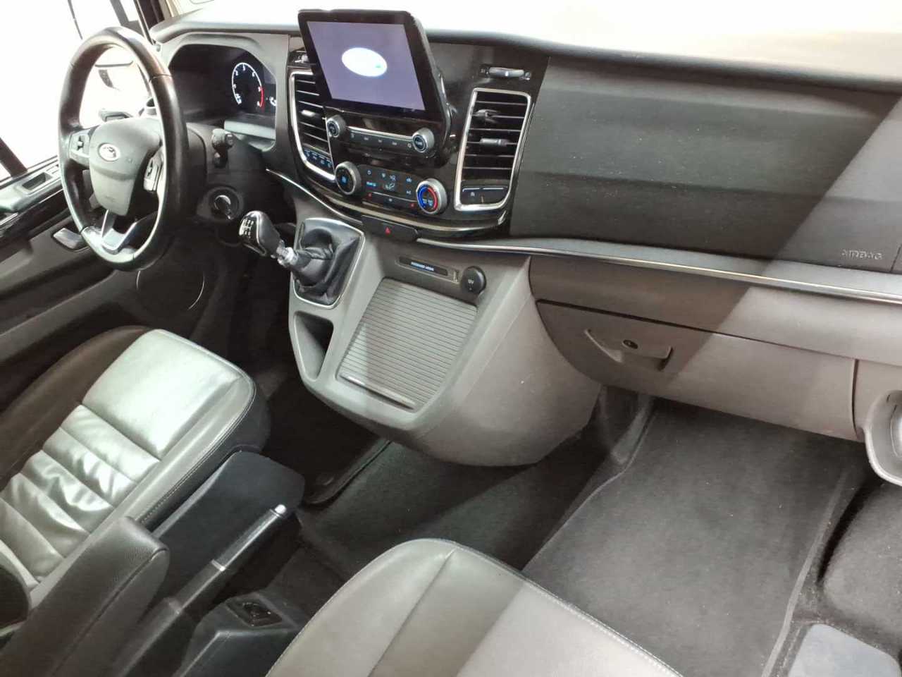 Ford Tourneo Custom 320 L1H1 VA Titanium 9