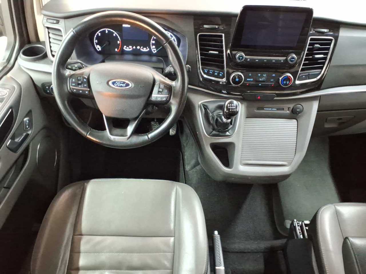 Ford Tourneo Custom 320 L1H1 VA Titanium 10