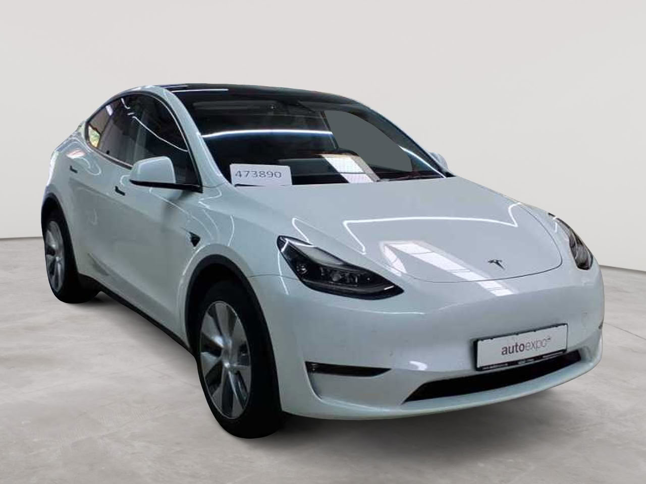 Tesla Model Y Long Range Dual Motor AWD