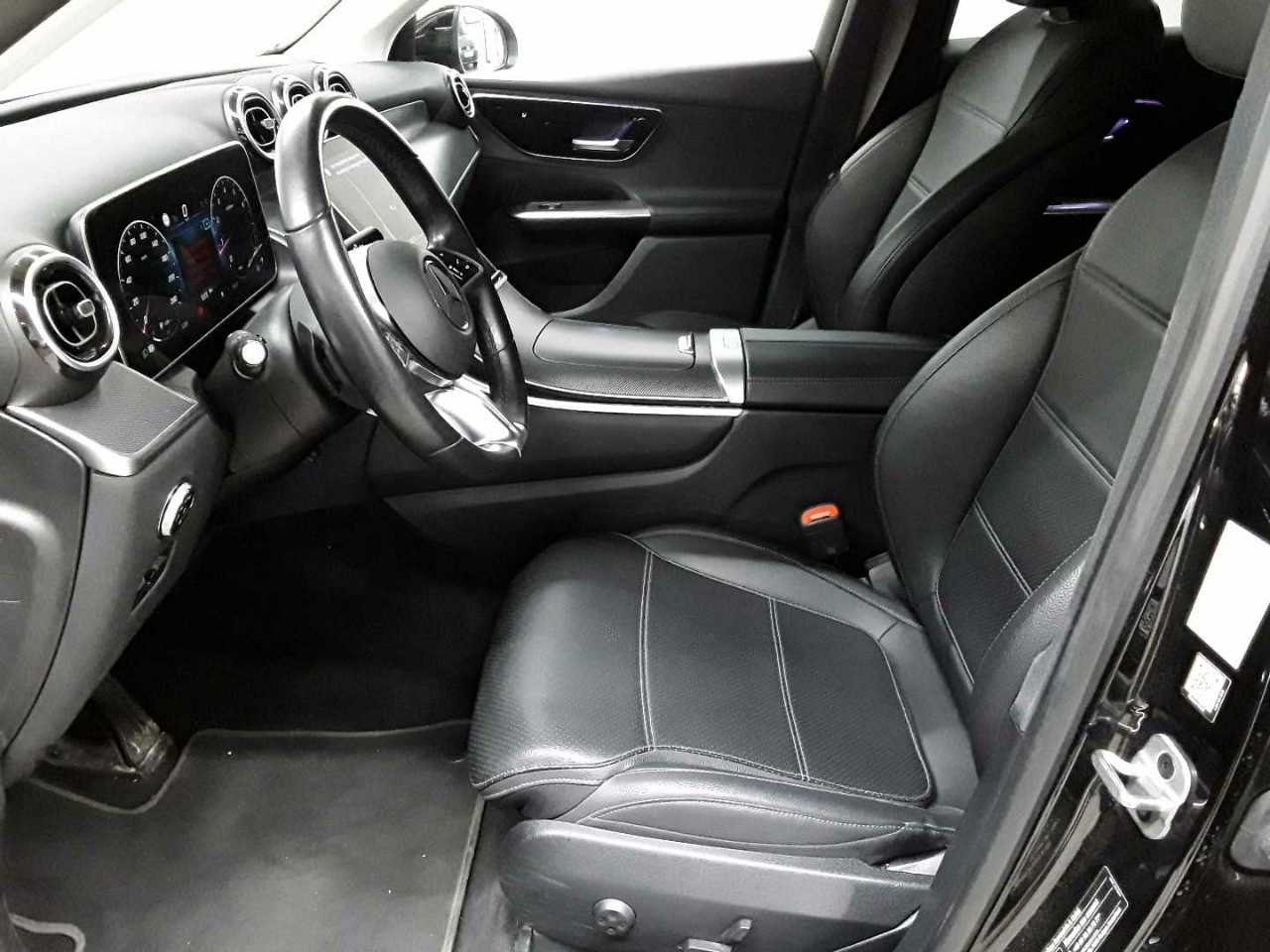 Mercedes-Benz GLC 200 4Matic 9G-TRONIC Avantgarde Advanced 7