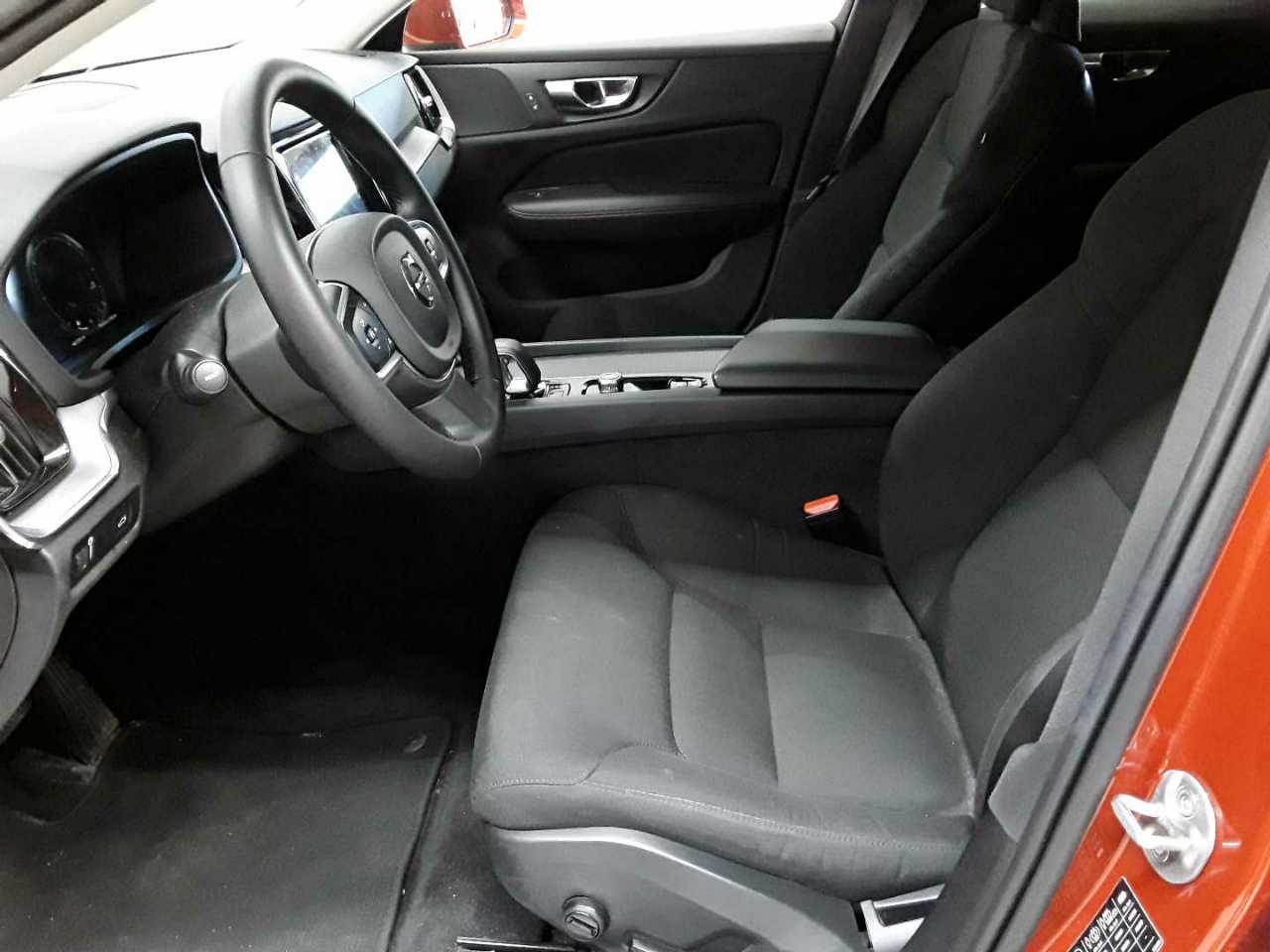 Volvo V60 B4 D Core 7