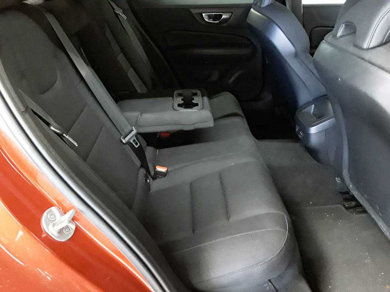 Volvo V60 B4 D Core 14