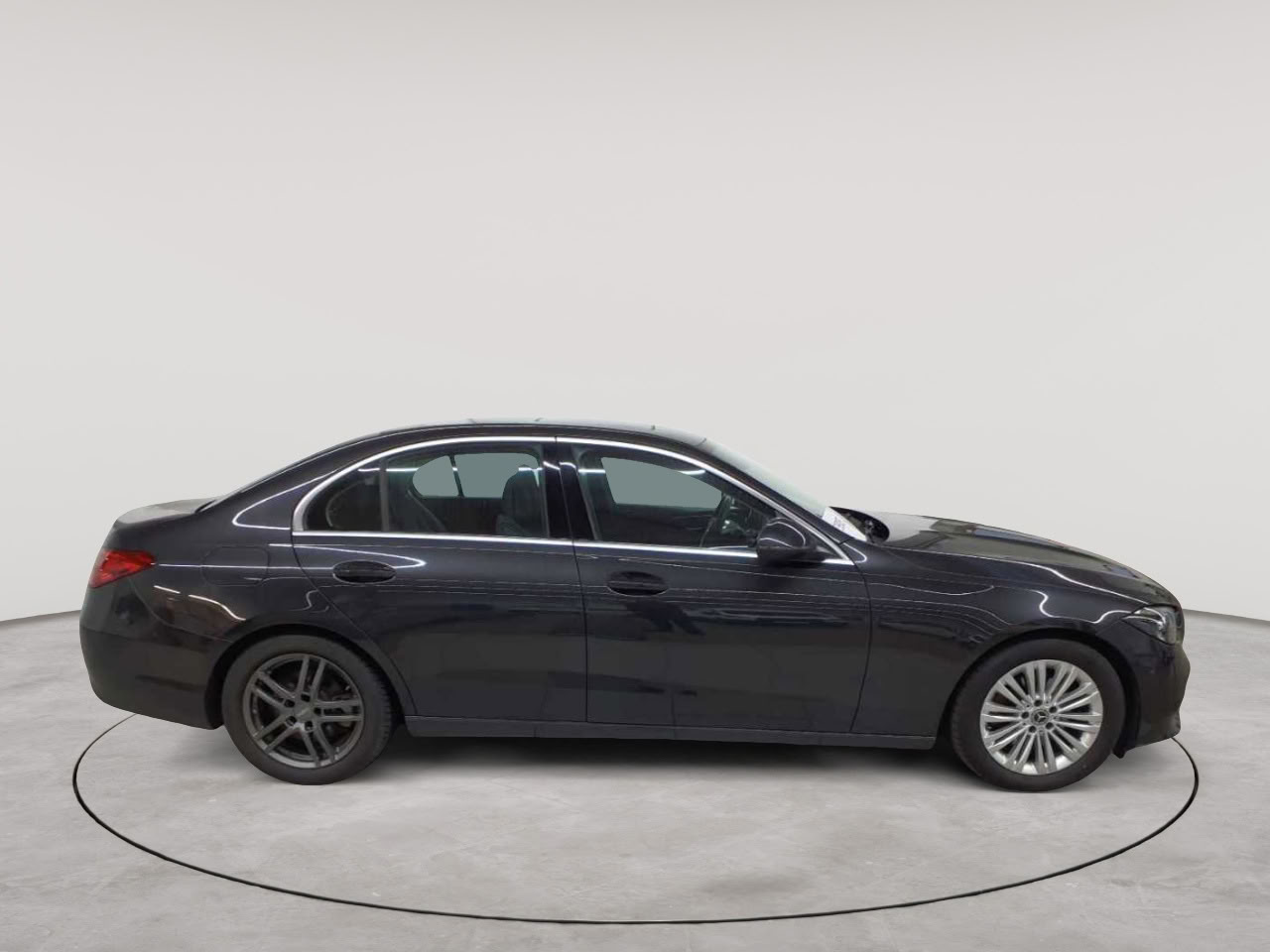 Mercedes-Benz C 220 d 9G-TRONIC Avantgarde 3