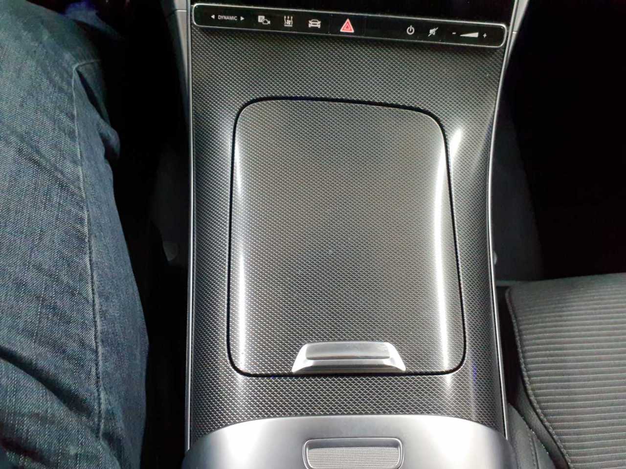 Mercedes-Benz C 220 d 9G-TRONIC Avantgarde 10
