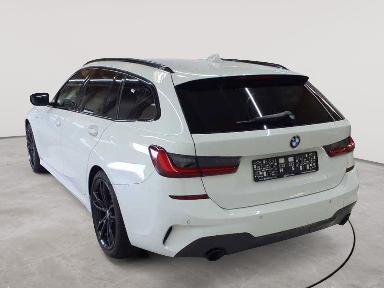 BMW 330d Touring xDrive Aut. M Sport 5