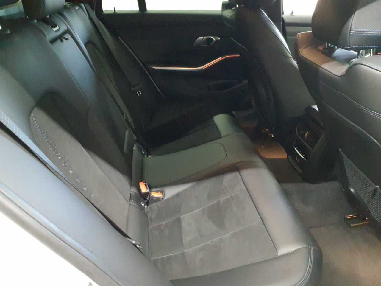 BMW 330d Touring xDrive Aut. M Sport 14