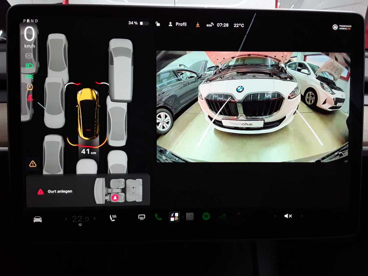 Tesla Model Y Long Range Dual Motor AWD 16