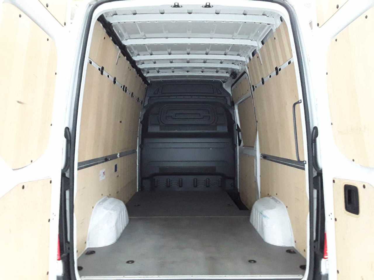 Mercedes-Benz 317 CDI Sprinter Standard HA 15
