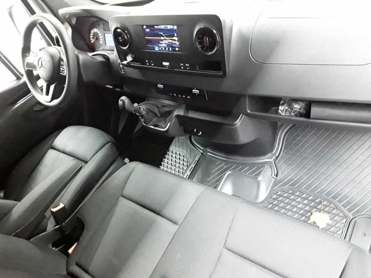 Mercedes-Benz 317 CDI Sprinter Standard HA 9