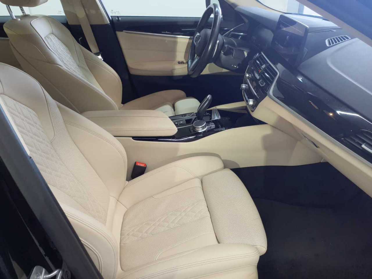 BMW 530e Aut. 8