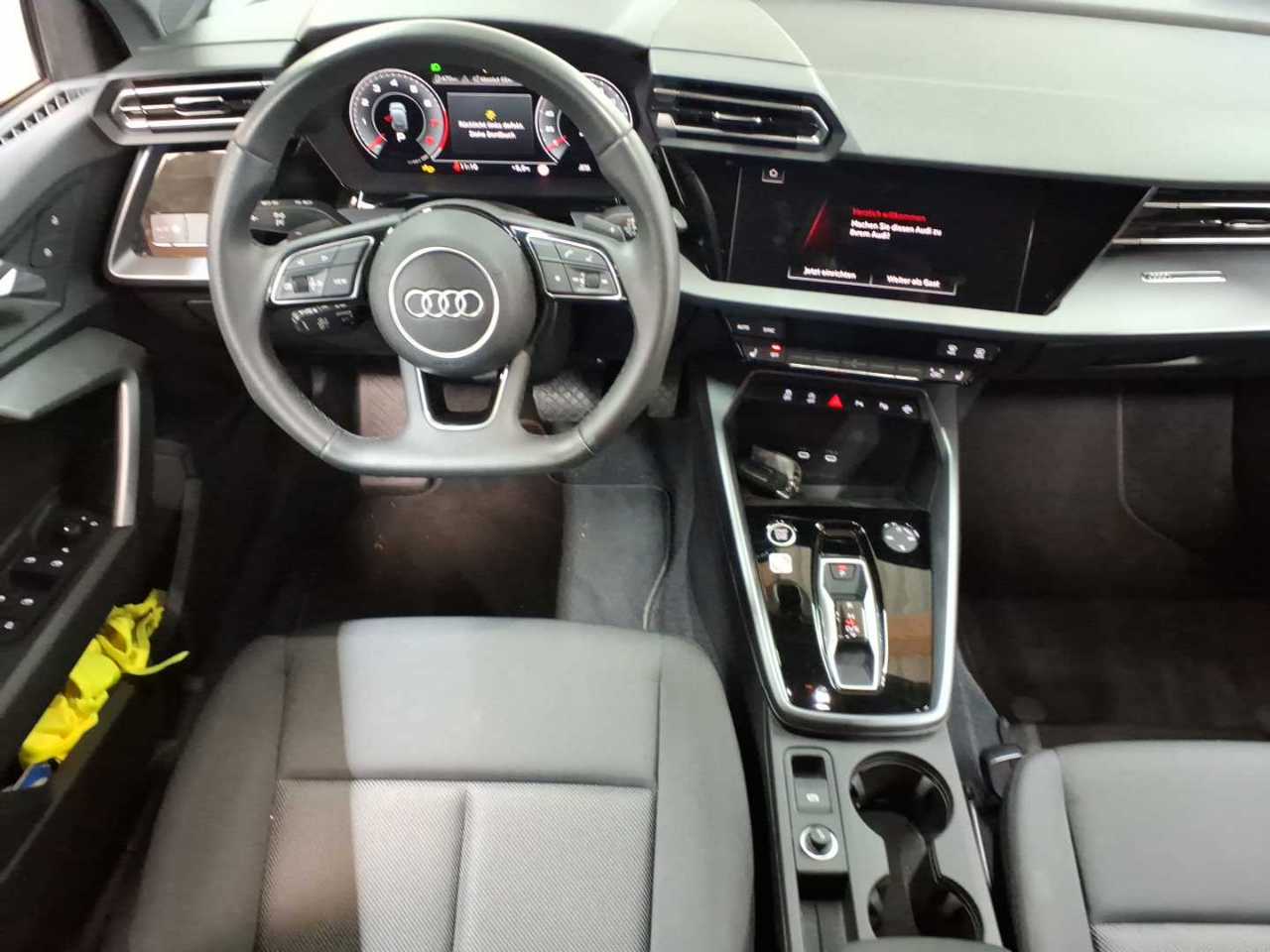 Audi A3 30 TFSI Sportback S tronic advanced 10